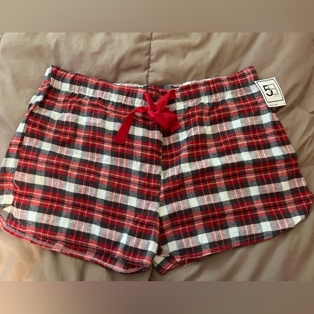 Women’s flannel pajama shorts